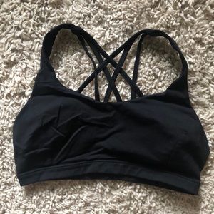 Lululemon free to be serene bra